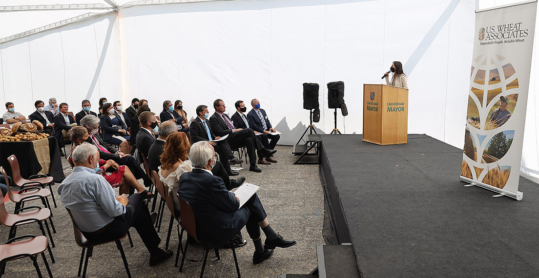 Photo of the dedication event at Universidad Mayor for a new wheat, flour and baking laboratory